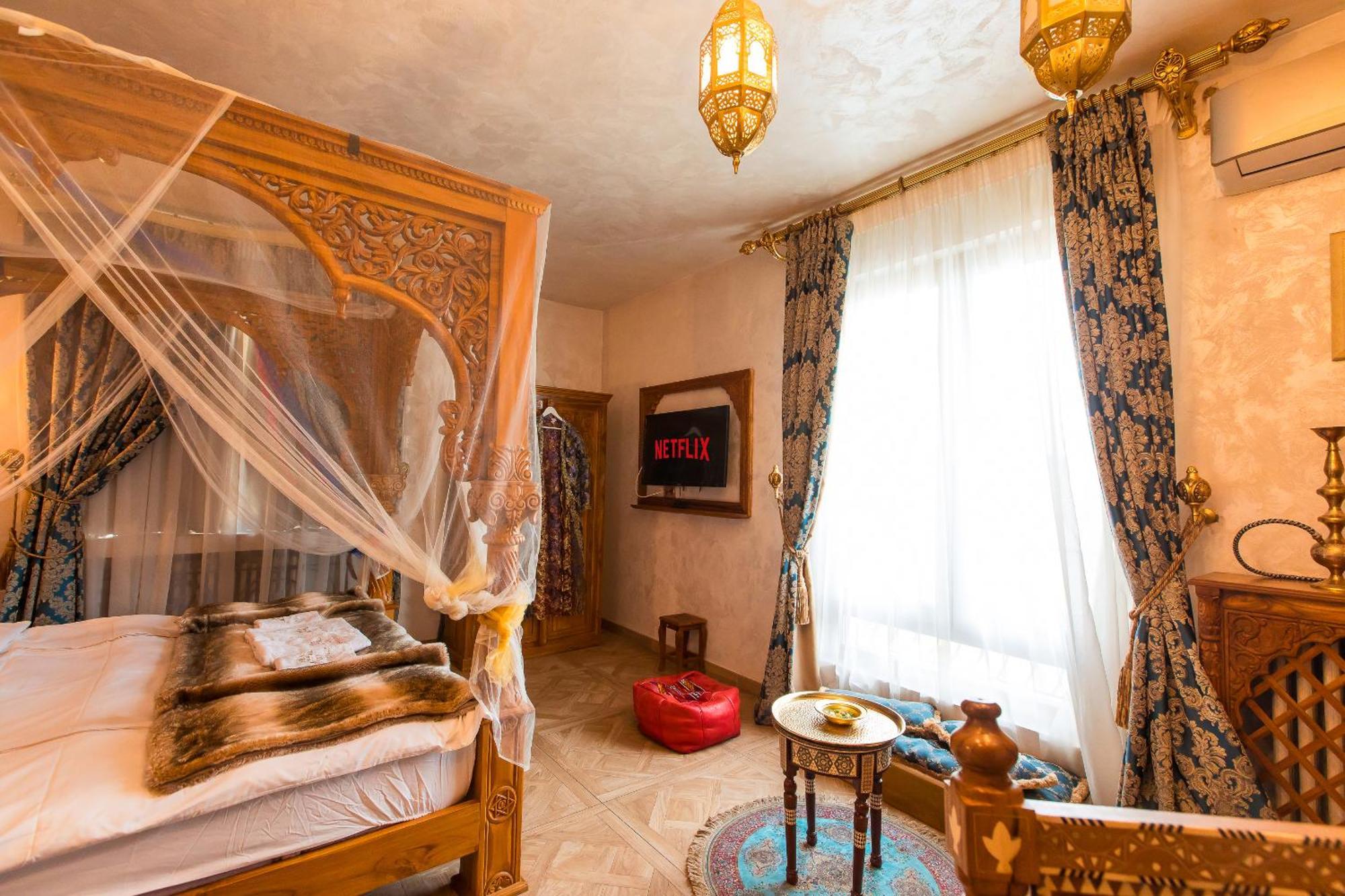 Hidden Gem Antique Apt With Stunning City Views Bucarest Extérieur photo