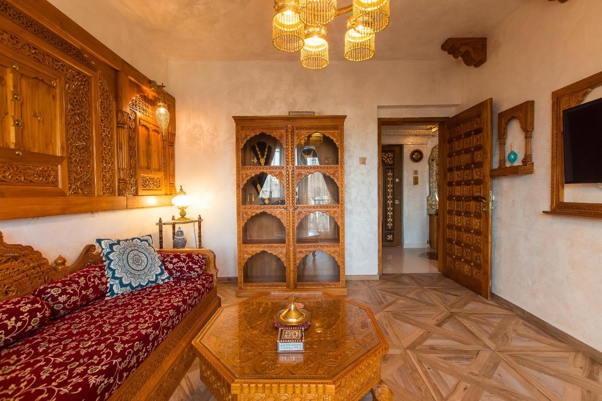 Hidden Gem Antique Apt With Stunning City Views Bucarest Extérieur photo